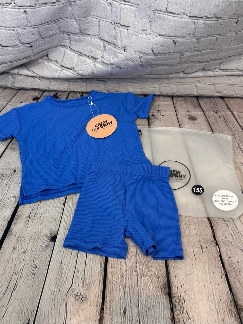 Crew and Company Blue Ribbed Short Set